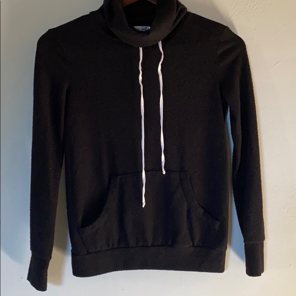 Turtleneck Pullover